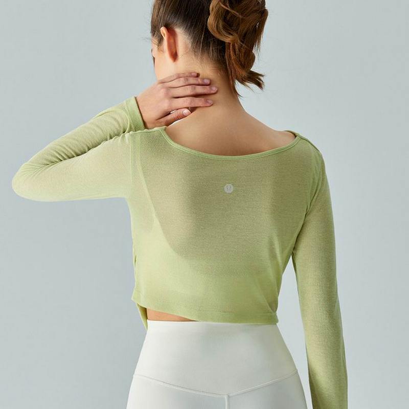 Lululemon Women's Outwear 92